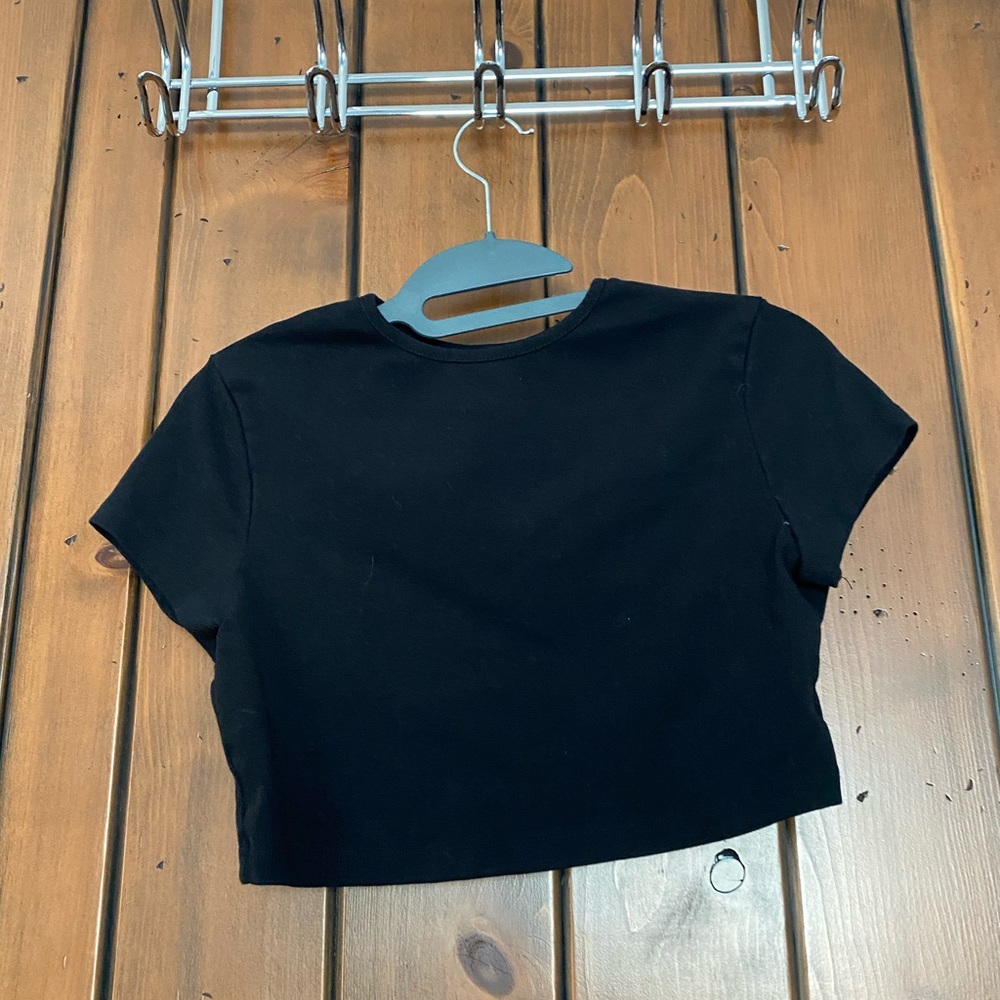 Black crop top